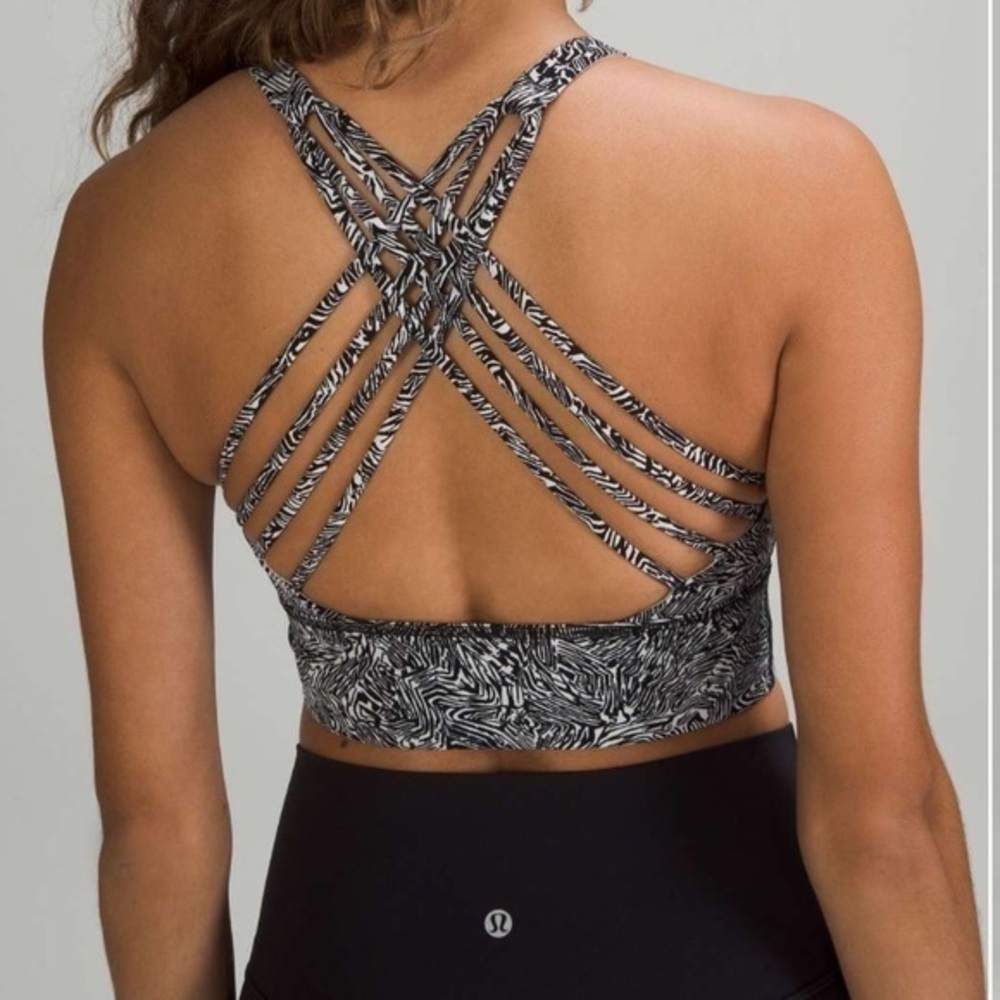Lululemon Free to Be High-Neck Longline Bra - Sz 4